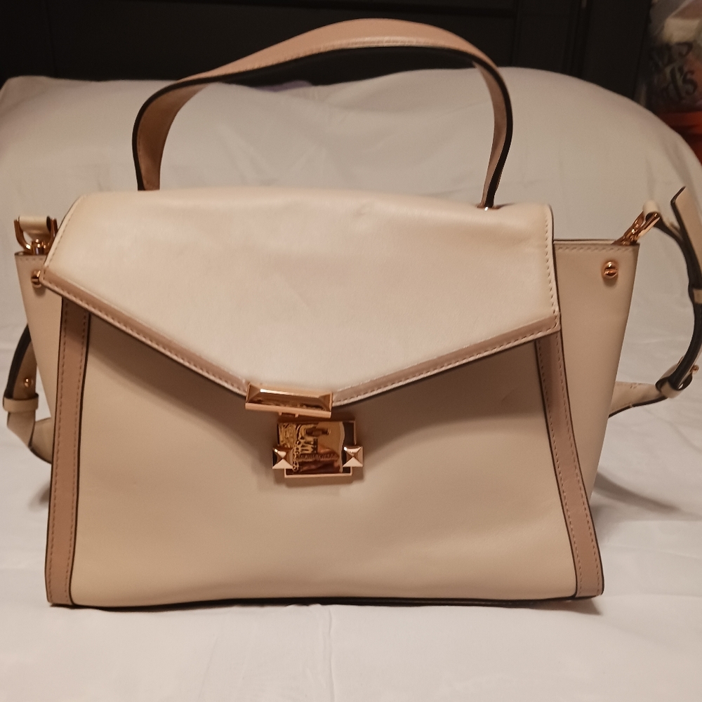 Michael Kors lrg satchel/ shoulder bag